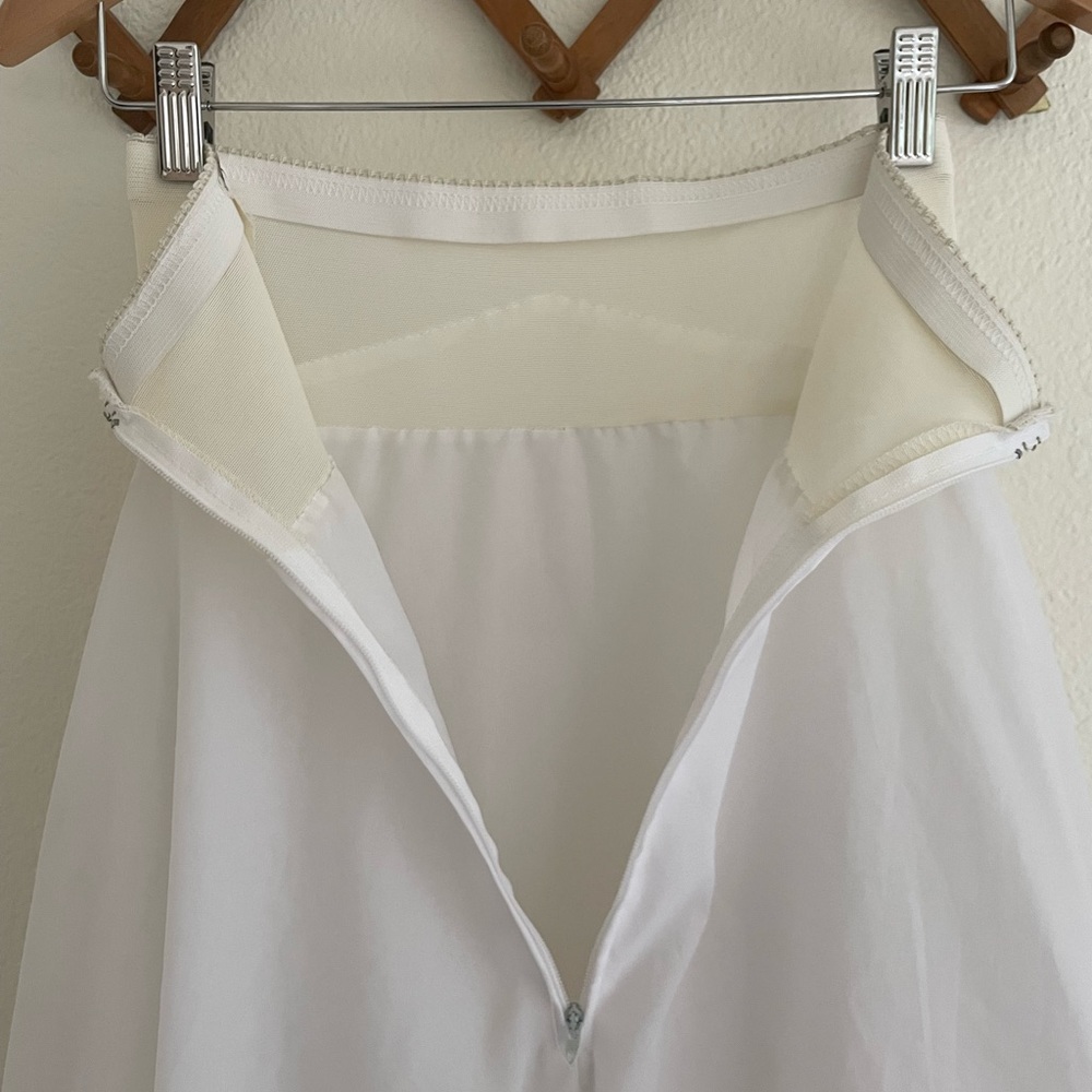 *sold* Vintage Full Skirt Tiered Petticoat Layered Tulle Bridal Crinoline - Picture 5 of 14